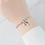 Kotyogós kávéfőző kávéval ezüst függő charm