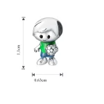 Kisfiú figura foci labdával ezüst charm
