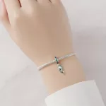 Csikóhal ezüst függő charm