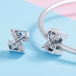 Z-Betu-diszes-ezust-charm