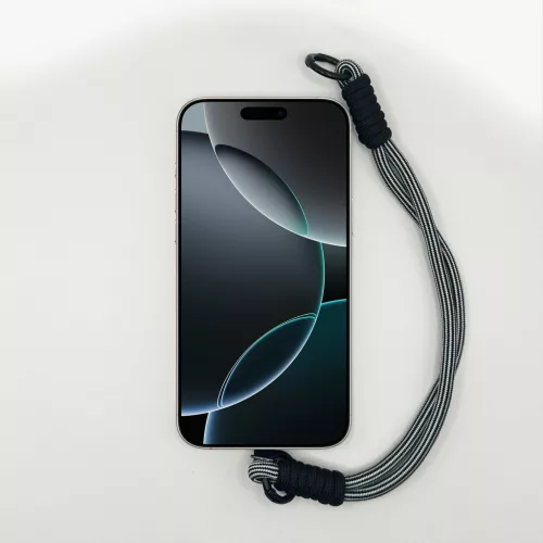 Fekete-Fehér Sodort Rövid Telefonpánt Csuklóra Fekete Díszítéssel