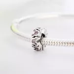 Rozsaszin-koves-kulonleges-Mickey-ezust-charm