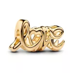 Ezüstözött Love feliratos charm
