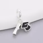 Ezüstözött diploma és talár charm