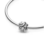 Gombolyag ezüst gömb charm