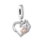 Ló kiscsikóval ezüst függő charm