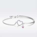 Ezust-szivecskes-karkoto