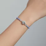 Lila bőr karkötő ezüst zárral 19 cm