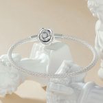 Rózsa kapcsos elegáns ezüst karkötő 19 cm hosszú