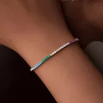 Színes köves állítható méretű karkötő 16-22 cm hosszú