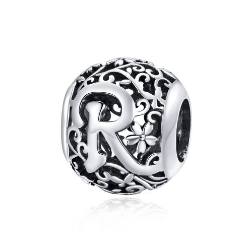 R-betu-diszes-gomb-ezust-charm