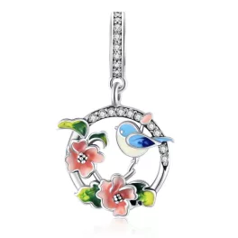 Madarka-Ezust-fuggo-charm
