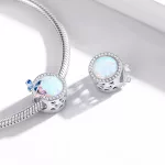 Ezüst Opál Lepkés Charm