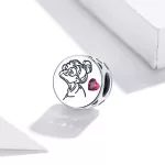 Nagymama-ezust-charm-hatan-felirattal
