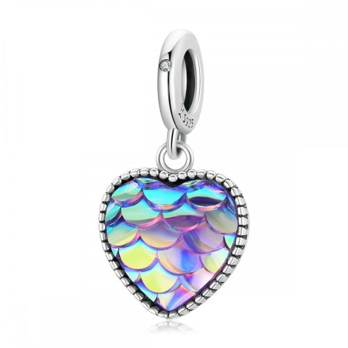Ezüst szív alakú színes függő charm