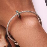 Tavaszi-pillangos-ezust-spacer-charm