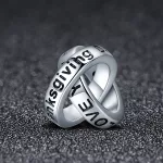 Halaadas-szerelem-osszefonodo-ezust-charm