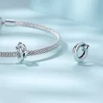 oleles-charm-ezust-spacer