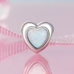 Opál szív ezüst medál