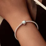 Opál szív ezüst medál