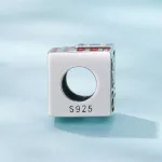 Amerikai zászló kocka charm – csillagos-sávos zománccal