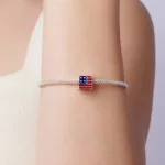 Amerikai zászló kocka charm – csillagos-sávos zománccal