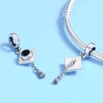 Diploma-Sapka-ezust-charm