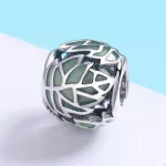 Zöld levél ezüst charm (gömb)