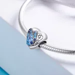 Sziv-alaku-koves-szarnyu-pillangos-ezust-charm