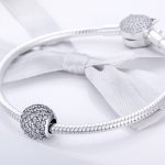 Pave-gomb-ezust-charm