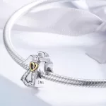 Őrangyal ezüst charm arany szívvel