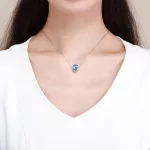 Világoskék Virágos Üveg Charm