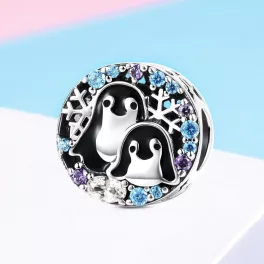 Pingvinpar-kek-kovekkel-ezust-charm