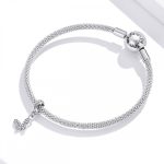 Ezust-fuggo-pillango-kovekkel-charm