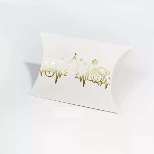 Egyszeru-kis-piros-parna-doboz